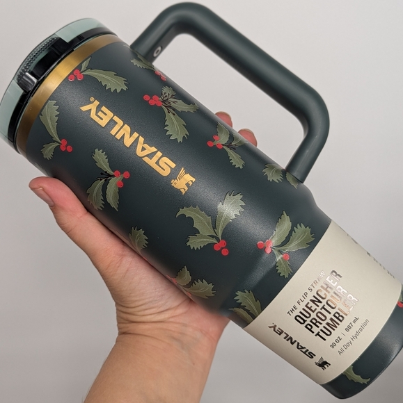 New STANLEY Quencher Protour Tumbler cup 30oz Holiday Botanical SHIPS TODAY